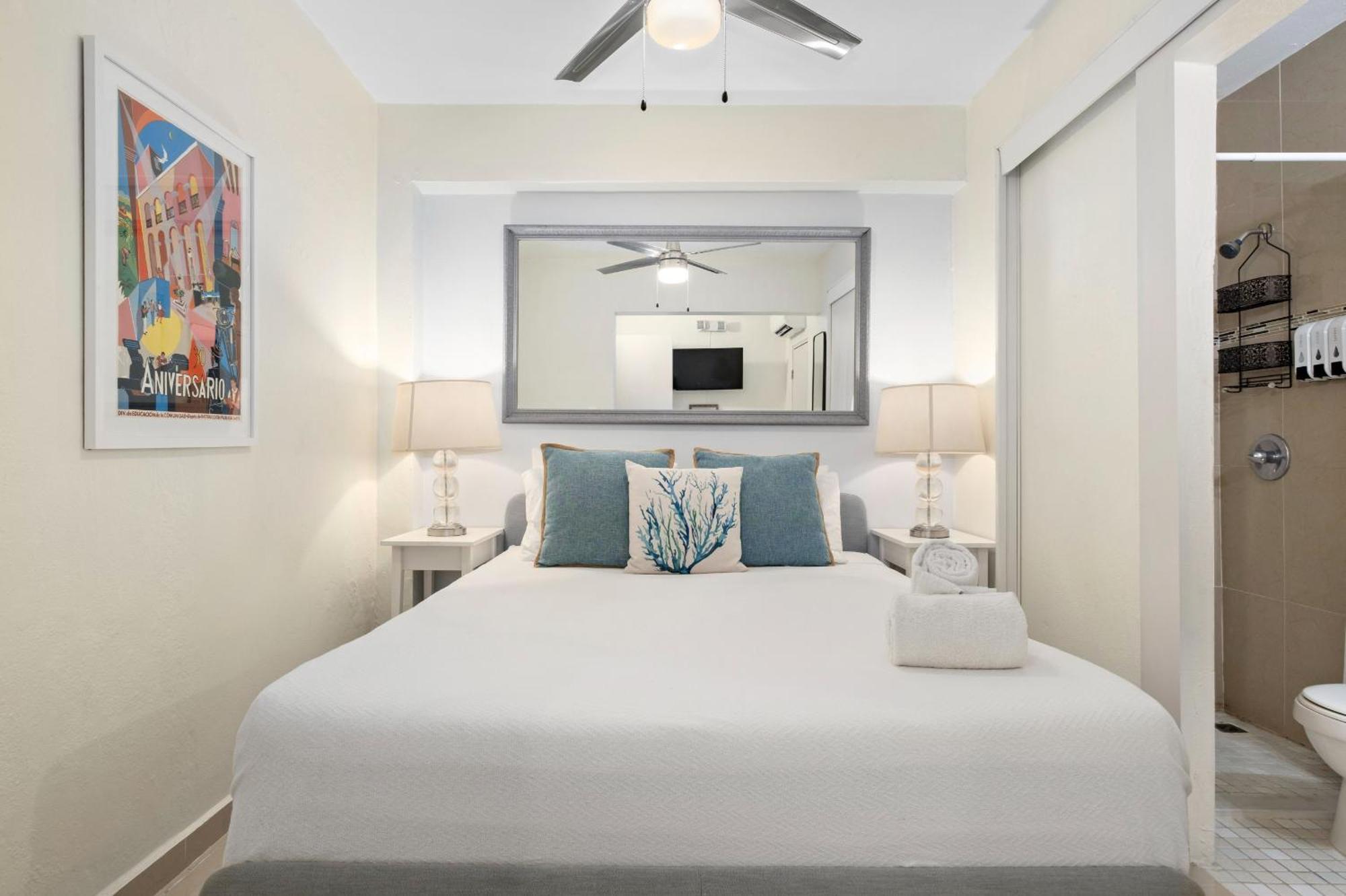 Prime Location At Condado Beach 1Br 1Ba - Apt 8 Сан-Хуан Экстерьер фото